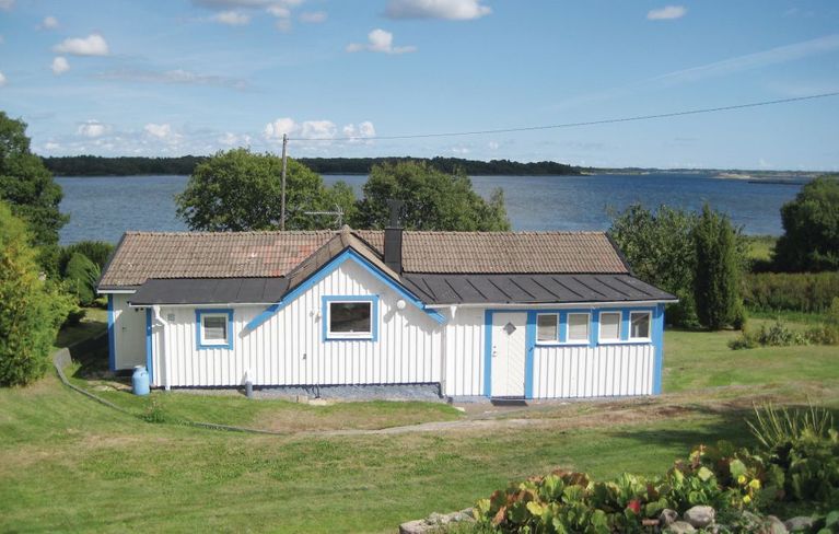 370 43 Sturk. Vgbeskrivning hit. P Urmakarevgen kan man skydda sin bostad med hemlarm uppkopplat till larmcentral. Testa vilket larm som passar dig Urmakarevgen Sturk karta - satisfaction-survey.net
