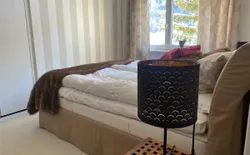 Bild 14: Schlafzimmer Doppelbett