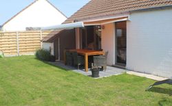Bild 2: Garten