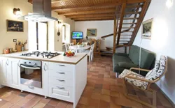 Bild 25: Platz zum kochen und essen