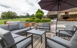 Bild 39: Terrasse