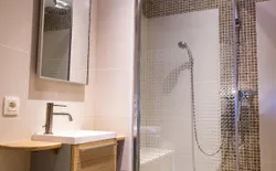 Bild 27: Bad/Dusche