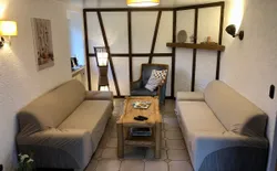 Bild 7: Wohnzimmer
