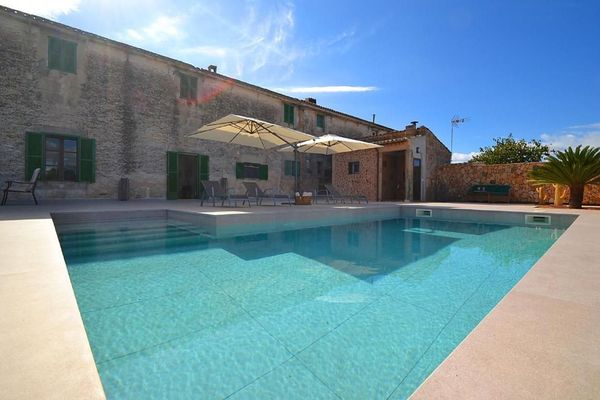 Ferienhaus El Arenal Mit Pool Fur Bis Zu 6 Personen Mieten