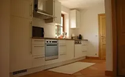Bild 7: offene Küche