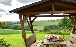 Bild 30: Frühstück mit Aussicht