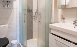 Bild 8: Badezimmer