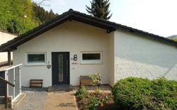 Bild 2: Eingangsbereich