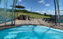 Landhaus mit Hallenbad, Bild 1: Pool