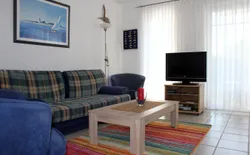 Strandnahe Wohnung mit Terrasse und Parkplatz, Bild 1