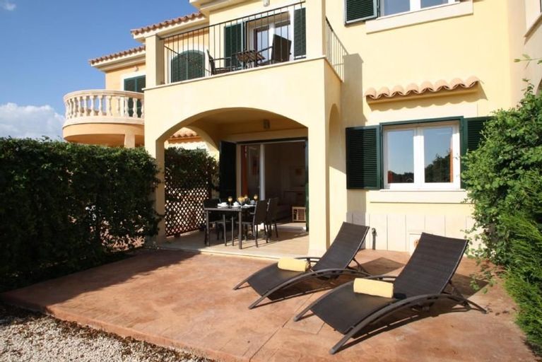 Download Disney 2 dormitoris club de platja privat For Free