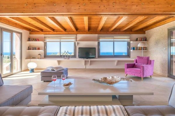 Ferienhaus Zakynthos mit Pool für bis zu 14 Personen mieten