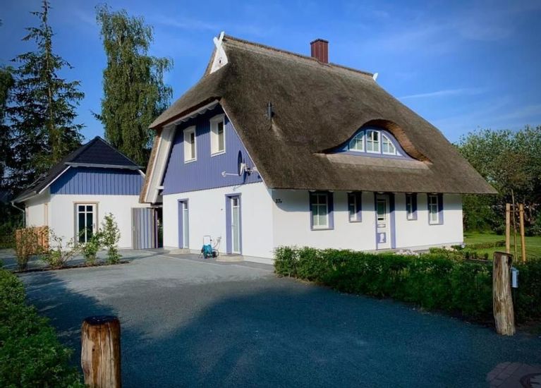 Exklusives Reetdachhaus Haus Meerblau Mit Grossem Sauna
