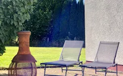 Bild 28: Liegen auf der Terrasse