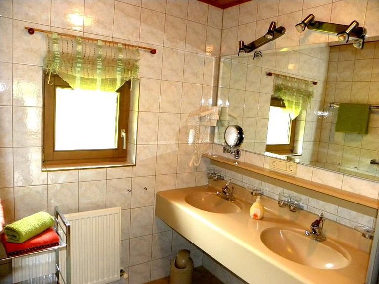 Appt Nicole Apartment For 4 Persons Oetzvalley