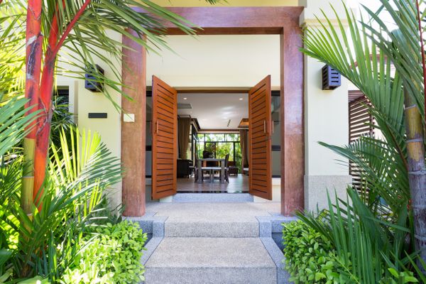 Ferienhaus Tambon Rawai Mit Terrasse Oder Balkon Fur Bis Zu 2 Personen Mieten