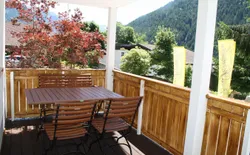Bild 9: Terrasse