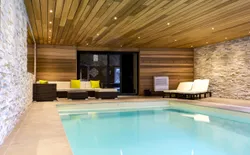Bild 32: Pool