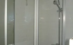 Bild 5: Wohnbeispiel. Badezimmer