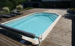 Bild 37: Pool