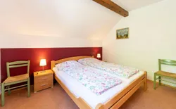 Bild 8: Schlafzimmer 1