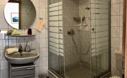 Bild 17: Bad in der 1. Etage