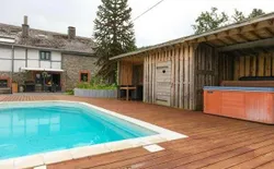 Bild 2: Pool