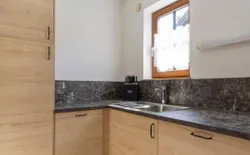 Bild 5: Küche