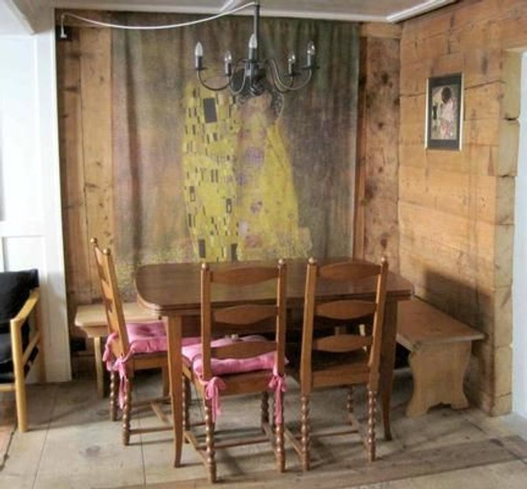 Antikes, renoviertes Haus, Bergell