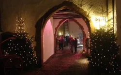 Bild 28: Burgort Kronenburg 17 km