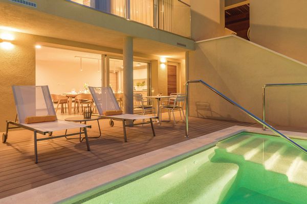 Pool Lift Mieten