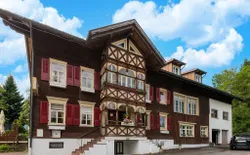 Apartment 4, Bild 1