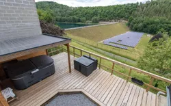 Bild 24: Terrasse