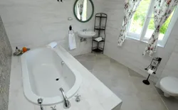Bild 19: Bad/Dusche