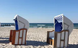Bild 28: Ort allgemein. Sonne, Meer pure Erholung