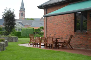 Bild 2: Terrasse