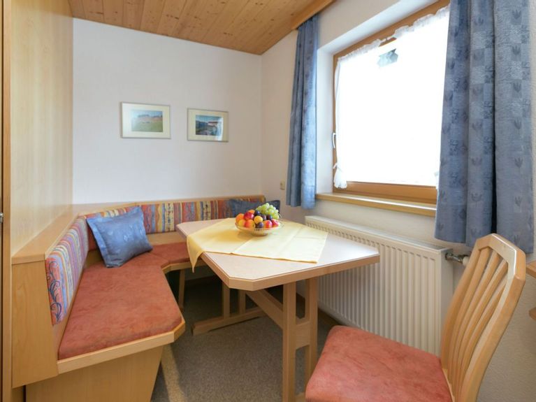 Moderne Ferienwohnung Mit Swimmingpool In Damuls Bregenzer Wald