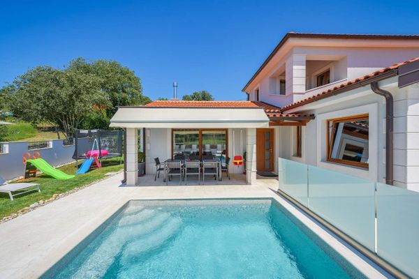 Ferienhaus Nova Vas mit Whirlpool für bis zu 10 Personen mieten