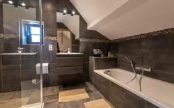 Bild 18: Bad/Dusche