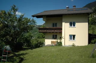 Bild 2: Außenansicht