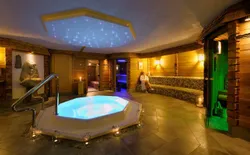 Bild 23: 250 m2 Wellnessbereich ist auch inklusive.