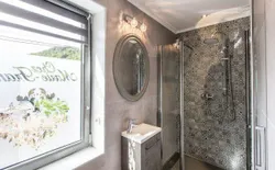 Bild 18: Bad/Dusche