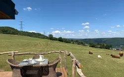 Bild 13: Terrasse