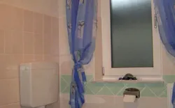 Bild 4: Toilette