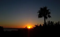Bild 27: Ausblick aus dem Fenster. Sonnenuntergang