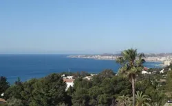 Bild 28: Ausblick aus dem Fenster. Fuengirola