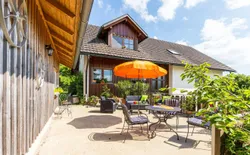 Bild 14: Sonnenterrasse