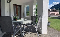 Bild 13: Terrasse2021