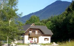 Ferienwohnung Esche im Naturerlebnisdorf Rosental, Bild 1: Ansicht Haus Waldblick