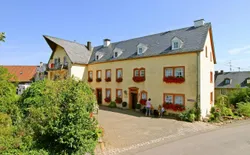 Bild 2: Mayischhof Ansicht